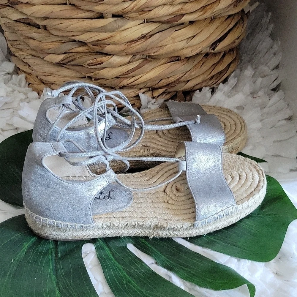 SPLENDID women's silver fernanda espadrille lace up sandals size 8.5